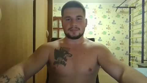 chiraq1945 online show from October 1, 5:45 pm