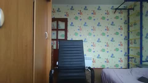 chiraq1945 online show from October 8, 7:47 am