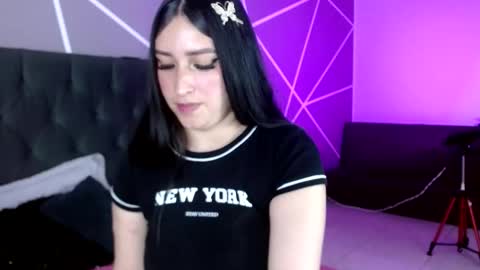 Snapshot of chloe1126_ chatting on September 10, 3:02 pm chloe1126_ online show from September 10, 3:02 pm