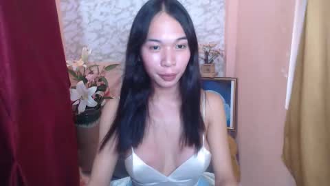 chloe_bilat online show from February 15, 5:10 am