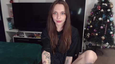 Snapshot of chloe_sunny chatting on December 28, 6:29 pm Chloe online show from December 28, 6:29 pm