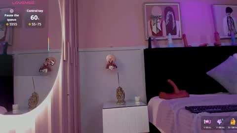   online show from November 16, 7:27 pm