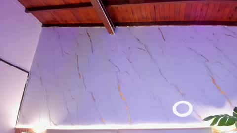 Chloee online show from November 8, 4:10 pm