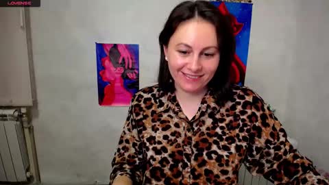 Snapshot of chloejill_ chatting on October 24, 3:07 am Chloe online show from October 24, 3:07 am