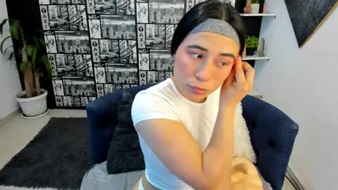 ChloeTurner  online show from November 21, 1:42 pm