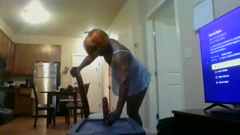 chocalishish online show from December 19, 8:54 am