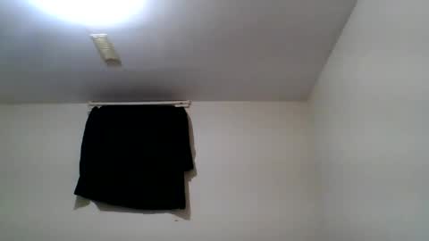 Snapshot of chocolatinhermoso chatting on February 12, 10:37 pm Chocolatinhermoso online show from February 12, 10:37 pm