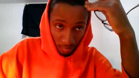 Snapshot of chocolatinhermoso chatting on December 28, 2:33 am Chocolatinhermoso online show from December 28, 2:33 am
