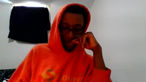Snapshot of chocolatinhermoso chatting on February 20, 5:09 pm Chocolatinhermoso online show from February 20, 5:09 pm