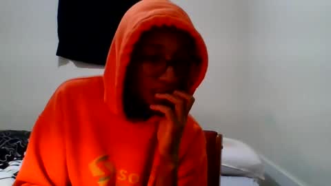Snapshot of chocolatinhermoso chatting on February 7, 3:34 am Chocolatinhermoso online show from February 7, 3:34 am