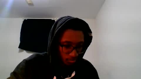 Snapshot of chocolatinhermoso chatting on February 20, 1:25 am Chocolatinhermoso online show from February 20, 1:25 am