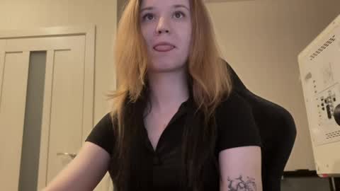 Lissa online show from May 24, 11:55 pm