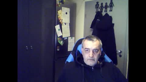 Chris online show from February 28, 6:45 pm