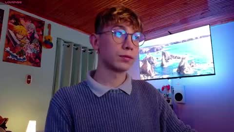 chris_blake_ online show from June 8, 11:05 pm