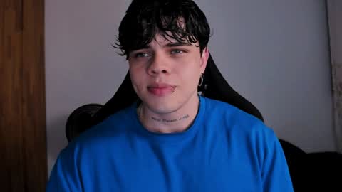 Chris Cooper Independent model online show from February 4, 2:39 am