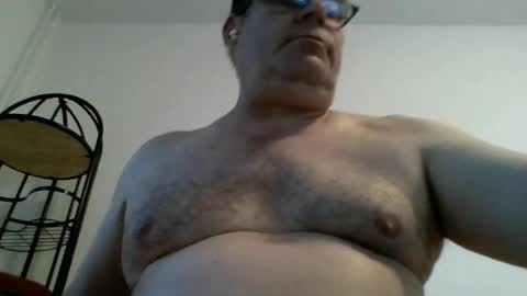 chrisberlin246 online show from July 20, 7:15 pm