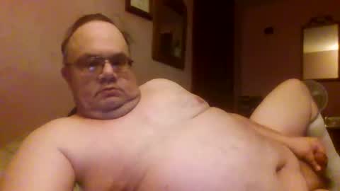 Snapshot of chrismini312 chatting on October 20, 6:24 pm Chris The Jerk Off King online show from October 20, 6:24 pm