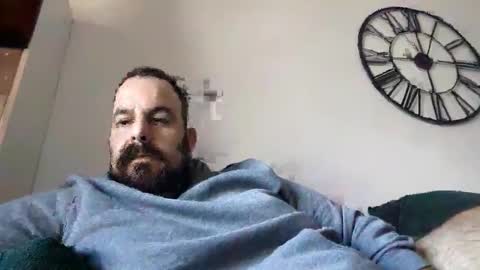 chris  ole online show from November 30, 9:05 am