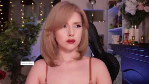 chriss_foxx online show from February 18, 3:12 pm