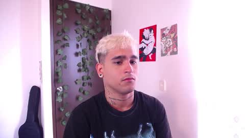 Christian Wang online show from March 22, 6:23 pm