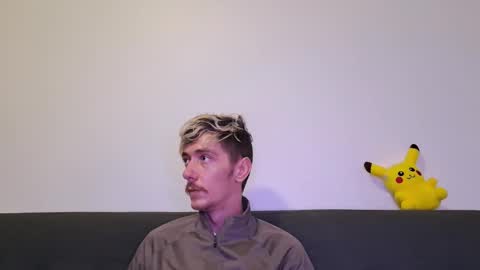 Christopher online show from December 18, 1:12 am