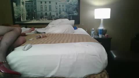 chrisssy1999 online show from May 9, 7:14 am