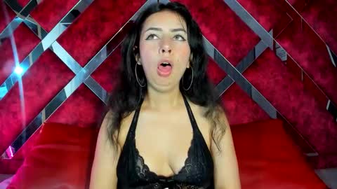 Chrisstin online show from April 10, 6:30 am