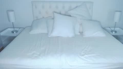 christiandiorx online show from April 18, 5:53 am