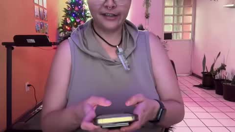 christianvalles online show from January 5, 10:40 pm