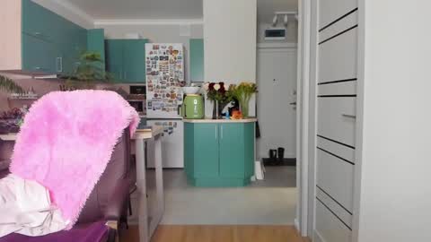 Chris online show from February 25, 8:21 pm