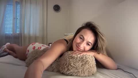 Snapshot of christine_666 chatting on October 29, 1:57 pm Christine online show from October 29, 1:57 pm