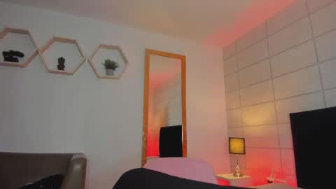 Christine  online show from October 30, 12:39 pm