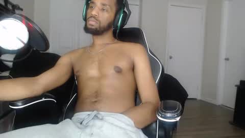 ChrisVacherx online show from March 8, 10:03 pm