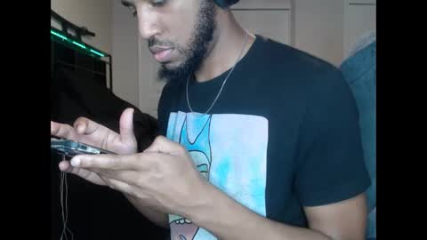 ChrisVacherx online show from April 29, 3:11 am