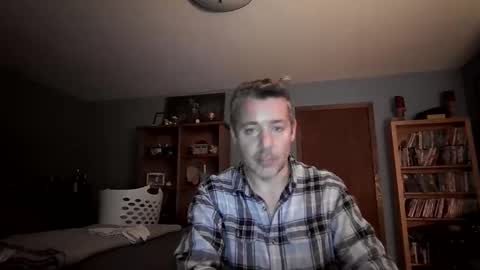 chrisw8121 online show from February 27, 6:06 am