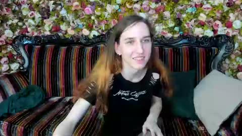 chrisybev online show from June 24, 7:43 pm