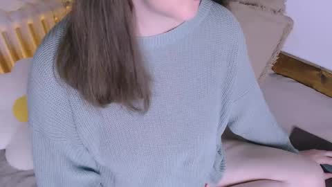 Maia online show from May 4, 6:47 pm