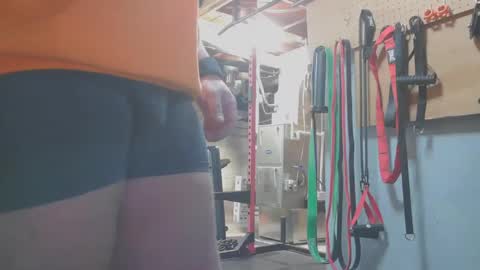 Chubbypumper online show from December 7, 5:15 pm