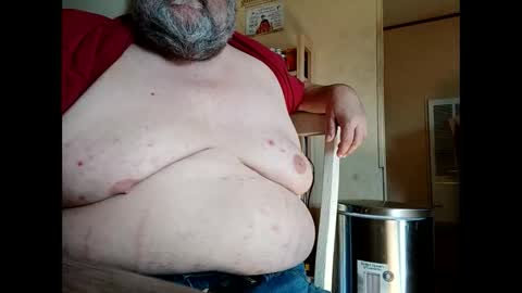 chubyluver11896 online show from November 10, 5:27 pm