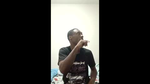 chuckyda103p online show from March 16, 2:04 am