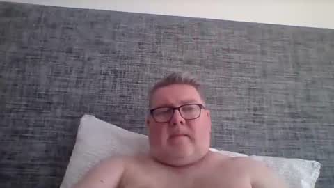 Griff online show from June 4, 6:03 pm