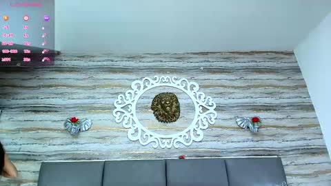 ...   ... online show from February 24, 3:33 am