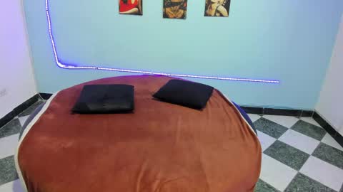 Cinthya online show from May 29, 6:28 pm