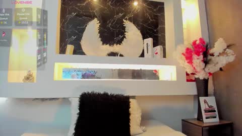 Snapshot of cinthya_mjs chatting on October 23, 11:55 am Cinthya online show from October 23, 11:55 am