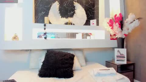 Snapshot of cinthya_mjs chatting on September 30, 12:26 pm Cinthya online show from September 30, 12:26 pm