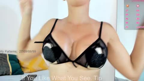 Snapshot of circejuno1 chatting on September 11, 10:33 pm Carol online show from September 11, 10:33 pm