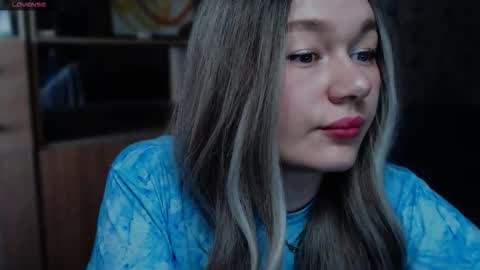 Ciri online show from March 18, 11:27 am