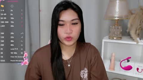 CLAIRE online show from June 26, 4:40 am