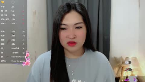 CLAIRE online show from November 18, 5:21 am