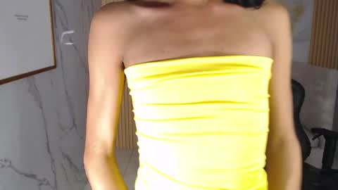 Clara  online show from March 10, 8:45 pm